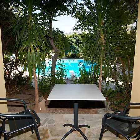 Hotel Kalydna Island 3*