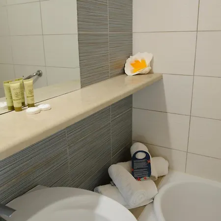 Kalydna Island Hotel