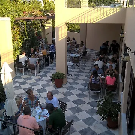 Hotel Kalydna Island 3*