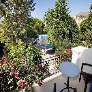 Hotel Kalydna Island 3*