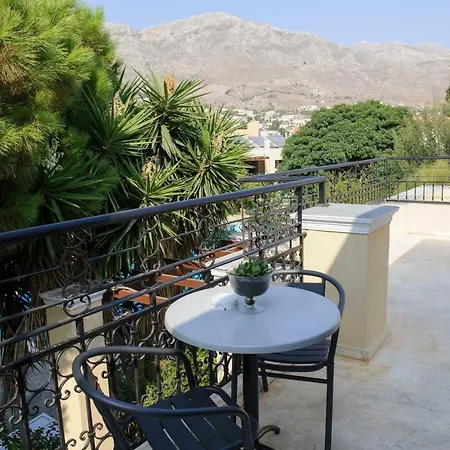 Kalydna Island Hotell 3*