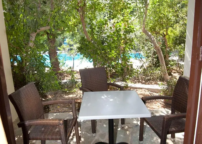 Kalydna Island Hotel 3*