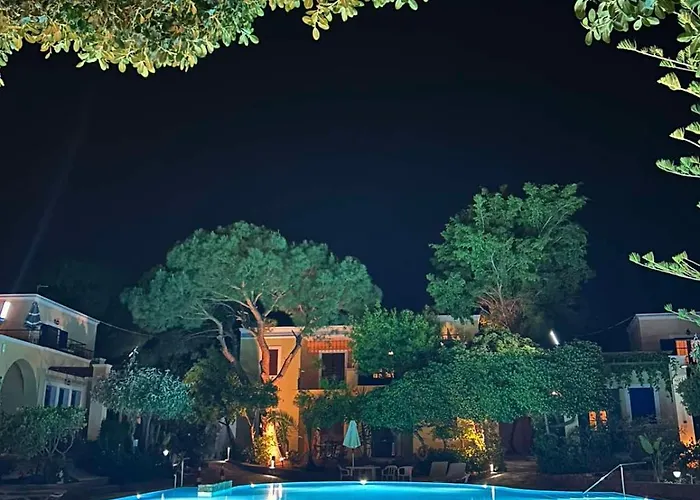 Kalydna Island فندق